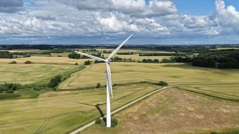 Danemark priorise services essentiels sur centres de données